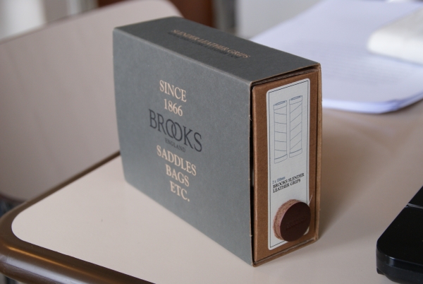 Brooks Slender Leather Grips Brown